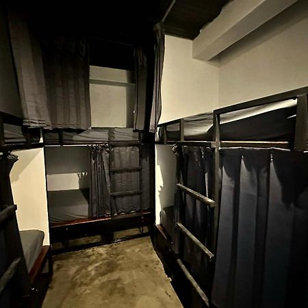Cilacap Guest House Exteriör bild
