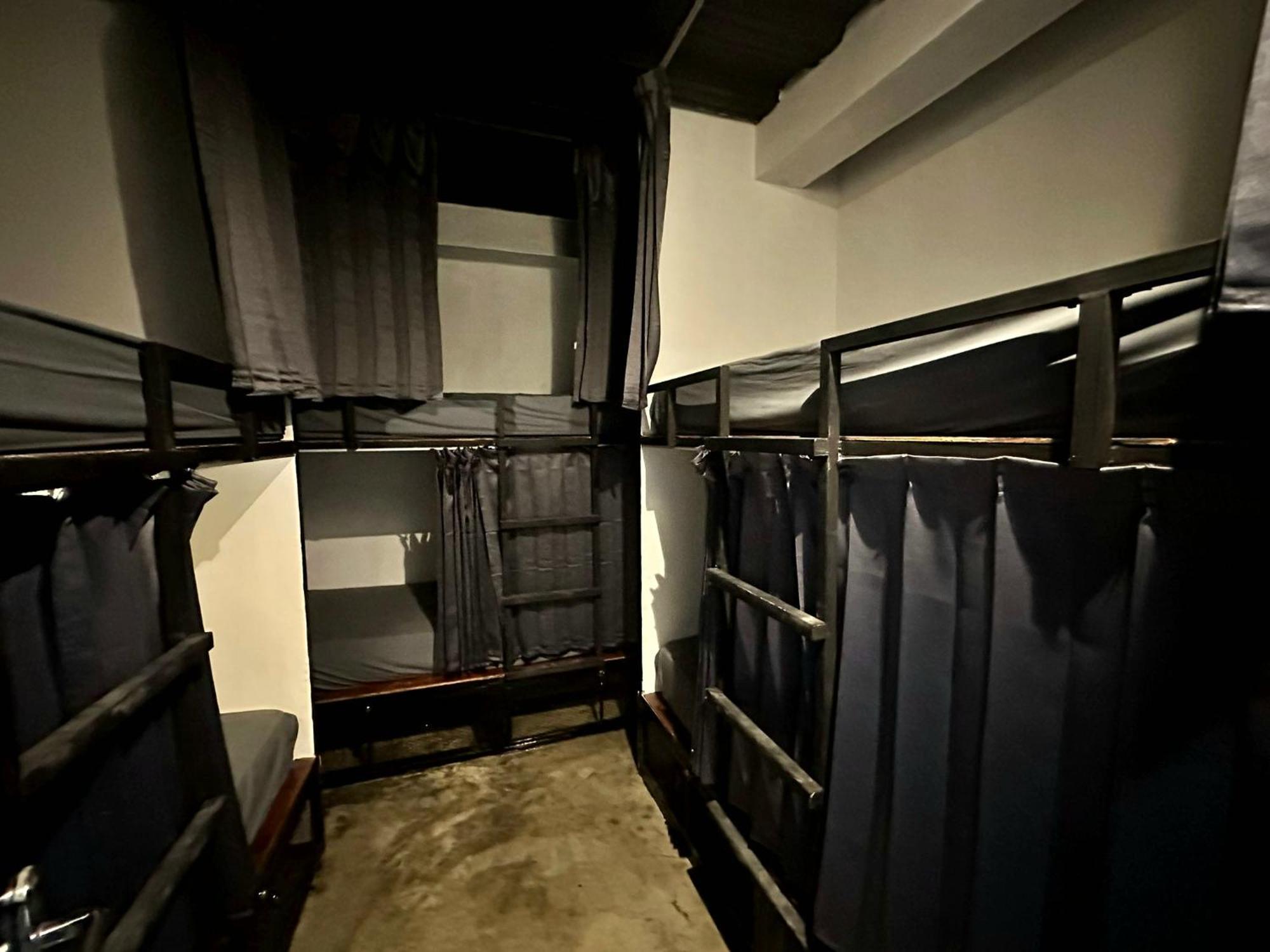 Cilacap Guest House Exteriör bild